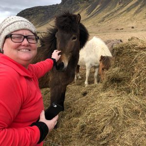 Meet your Posher, Jennifer